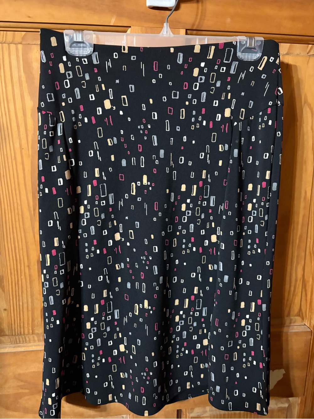 Liz Claiborne Black A-Line Skirt with Pink, Cream & Gray Print